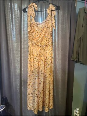 Women's Yellow Floral Tie-Shoulder Maxi Dress